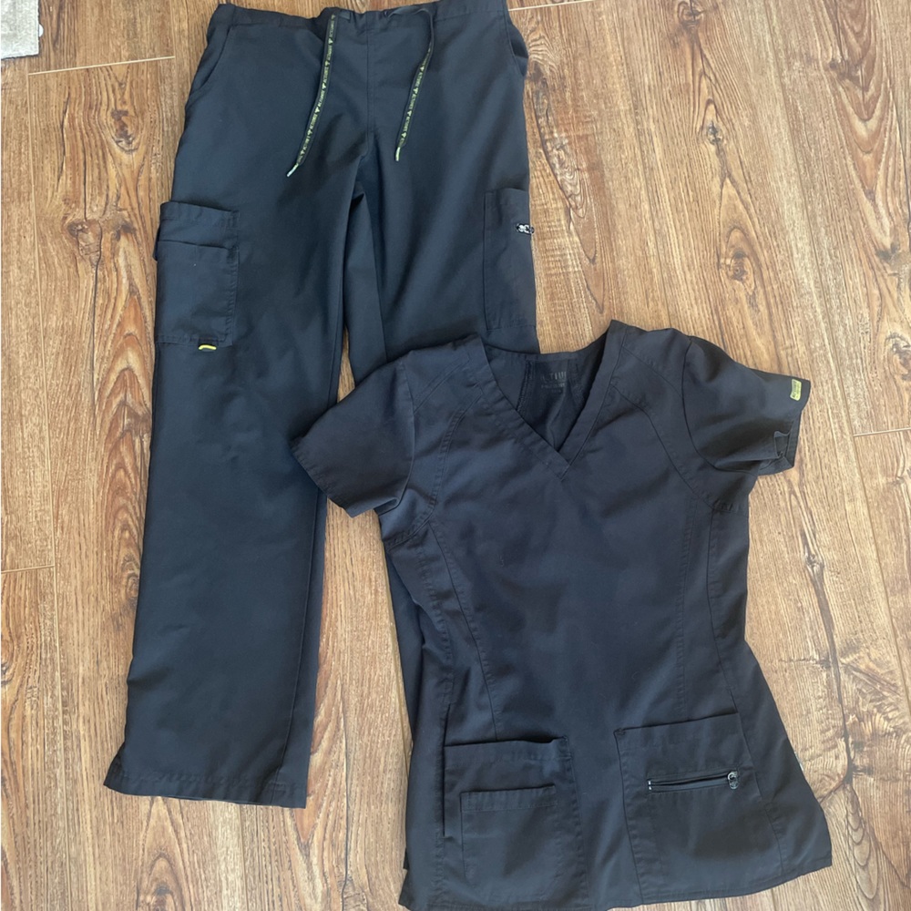 Med couture scrub set